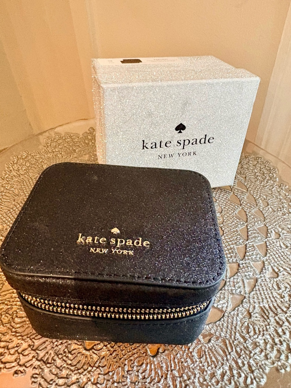 New Kate Spade Tinsel Boxed Travel Jewelry Holder in black glitter Jewelry Box